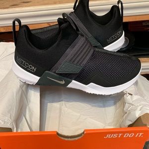 Men’s Nike metcon sport